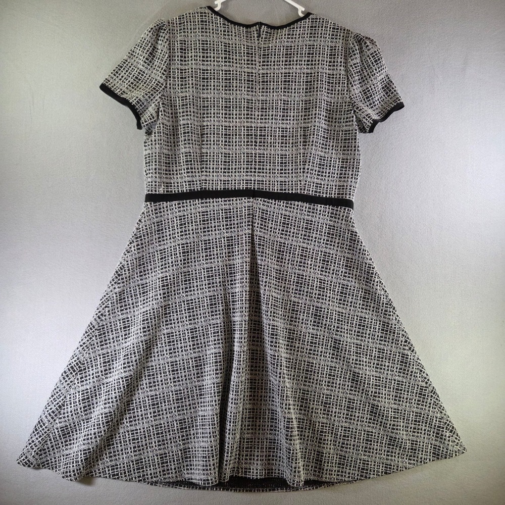 Karl Lagerfeld Paris Black White Tweed Pearl Button A-line Dress Bow Chanel 12 - Picture 4 of 11